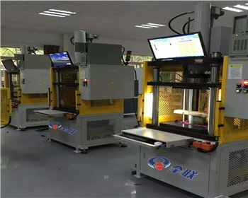 伺服(fu)液壓機(jī)