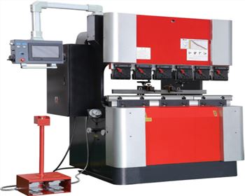 河南(nán)下動式折彎機(ji)