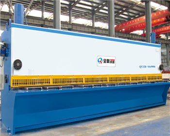 剪闆機(ji)在金屬闆材加工(gōng)應用當中的重要(yào)性