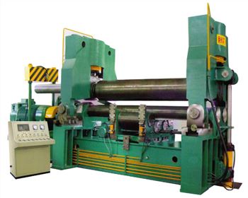 卷(juàn)闆機操作人(rén)員怎麼才能(néng)保證設備正(zheng)常工作