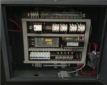 液壓折(shé)彎機電路維(wéi)修改造